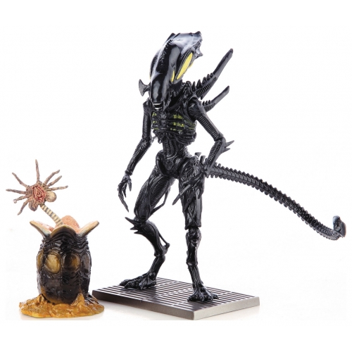 Aliens Colonial Marines - Figurine Xenomorph Spitter 10 cm