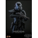 Star Wars - Figurine Movie Masterpiece 1/6 Shadow Trooper avec Death Star Environment 30 cm