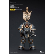 Warhammer The Horus Heresy - Figurine 1/18 Space Wolves Grey Slayer Pack Grey Slayer With Legion Vexilla 12 cm