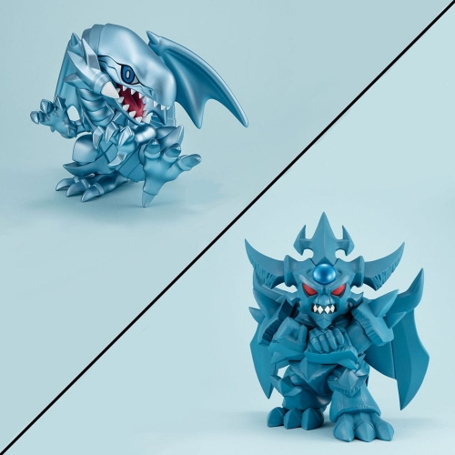 Yu-Gi-Oh - ! Duel Monsters - Statuetten Megatoon Blue Eyes White Dragon & Obelisk the Tormentor (avec cadeau)