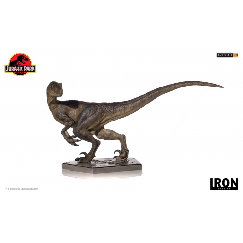 https://www.figurine-discount.com/43919-large_default/jurassic-park-statuette-110-art-scale-velociraptor-29-cm.jpg