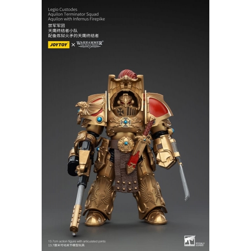 Warhammer The Horus Heresy - Figurine 1/18 Legio Custodes Aquilon Terminator Squad Aquilon with Infernus Firepike 14 cm