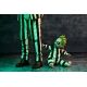 Beetlejuice - Figurine 7 Scale Ultimate Striped Suit Beetlejuice 18 cm