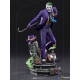 DC Comics - Statuette 1/10 Deluxe Art Scale The Joker 23 cm